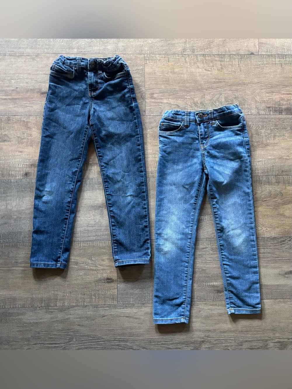 OshKosh B’Gosh Girl’s size 6/6X lot of super skinny medium wash denim blue jeans